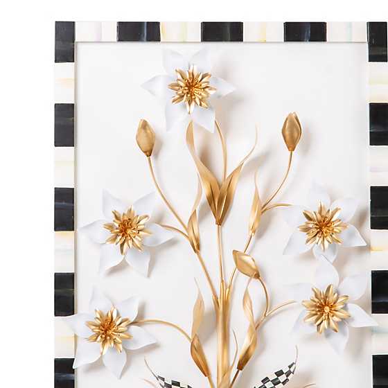 Marquee Daffodil Wall Art image four