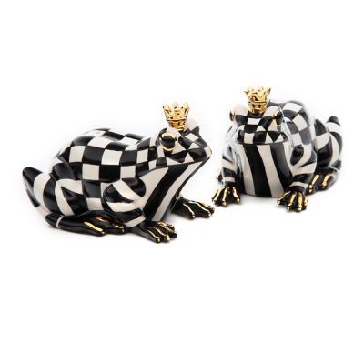 2-Pieces Set: Salt and Pepper Shakers Set | Black/White