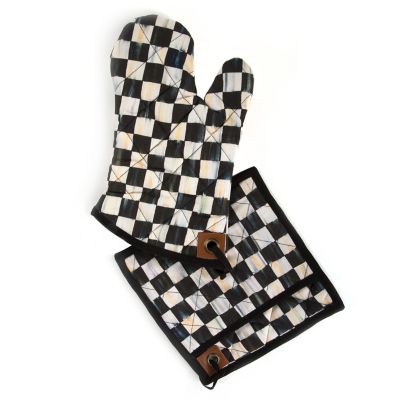 Hedley & Bennett Mickey Check Oven Mitts in Cream/Black