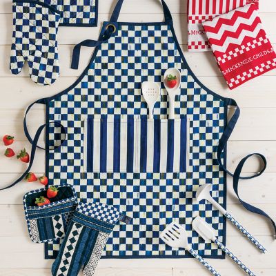 MacKenzie-Childs Black & White Zig Zag Oven Mitts - Set of 2