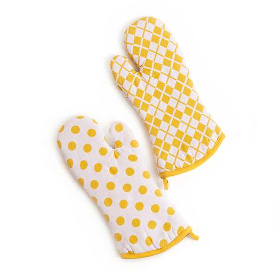 Argyle Oven Mitts - Yellow - Set of 2 image two