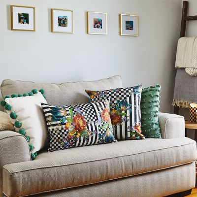 Velvetley Pillow (Set of 4) – Fayetteville Furniture Gallery