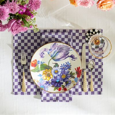 White Flower Market Dinner Plate Image 11