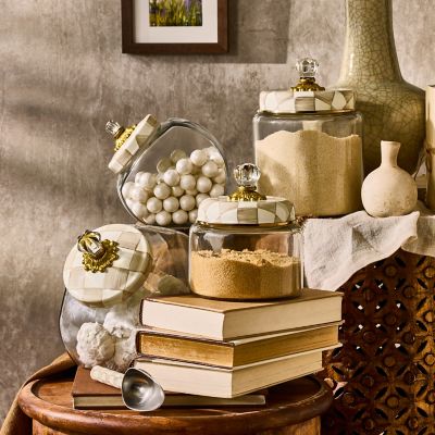 Cookie Jar with Mocha Check Lid Image 4