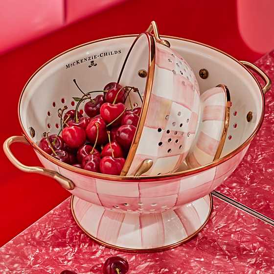 Rosy Check Enamel Colander - Large image two