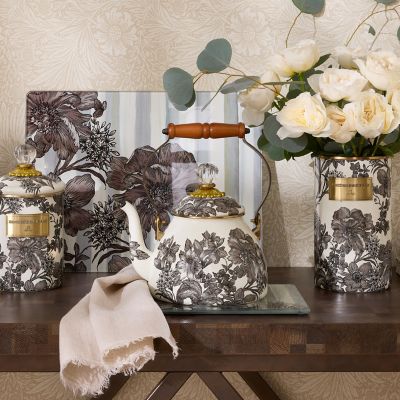 Sterling English Garden 2 Quart Tea Kettle Image 3