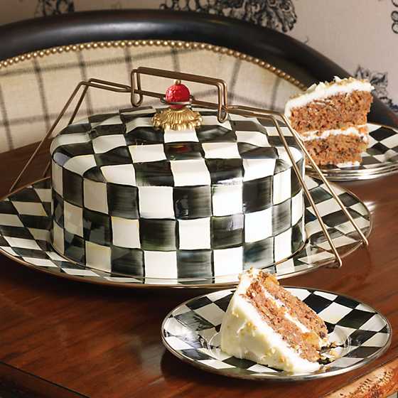 Courtly Check Enamel Cake Carrier image three