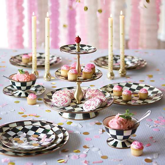 Courtly Check Enamel Three Tier Sweet Stand image six