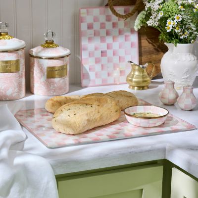 Rosy Check Relish Dish Image 3