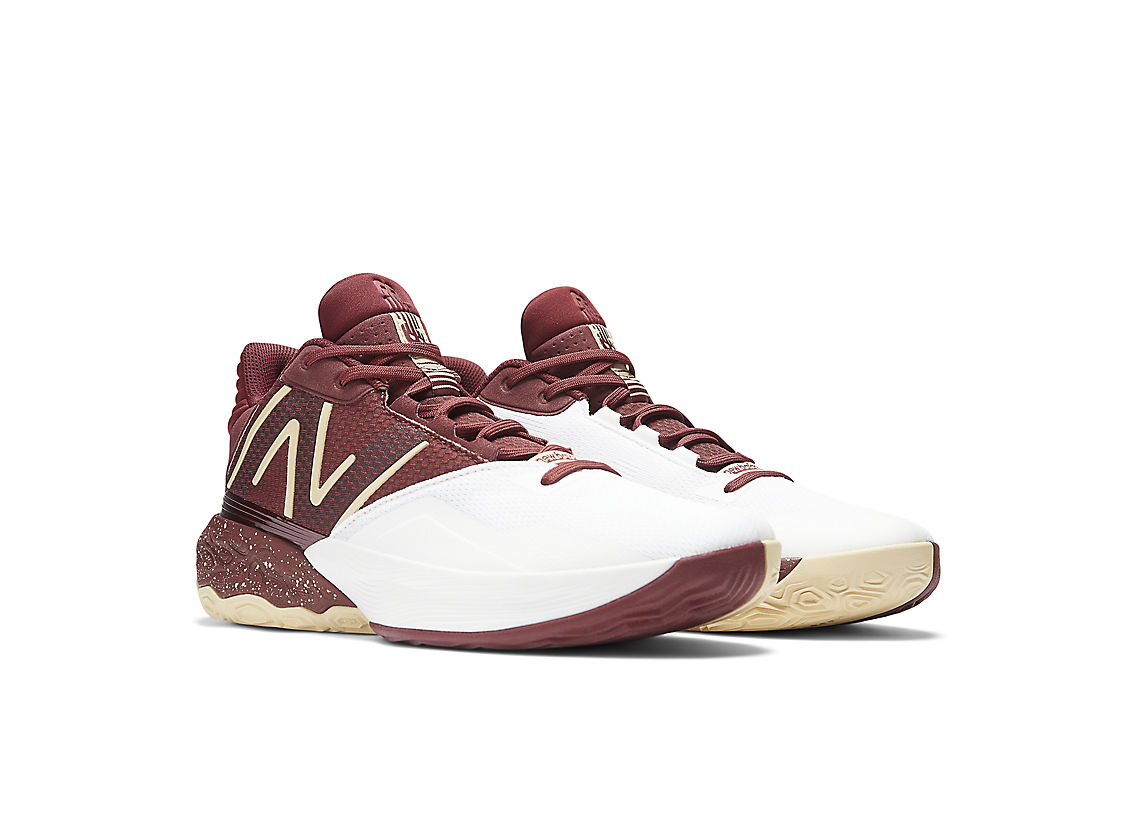 TWO WXY V4 - Unisex TWO WXY - Basketball, - NB Team Sports - US