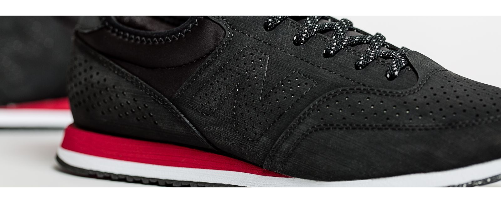 new balance c series 600 black