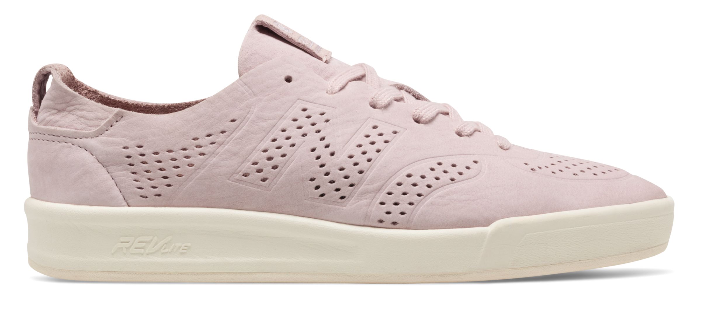 300 new balance women's lifestyle shoes