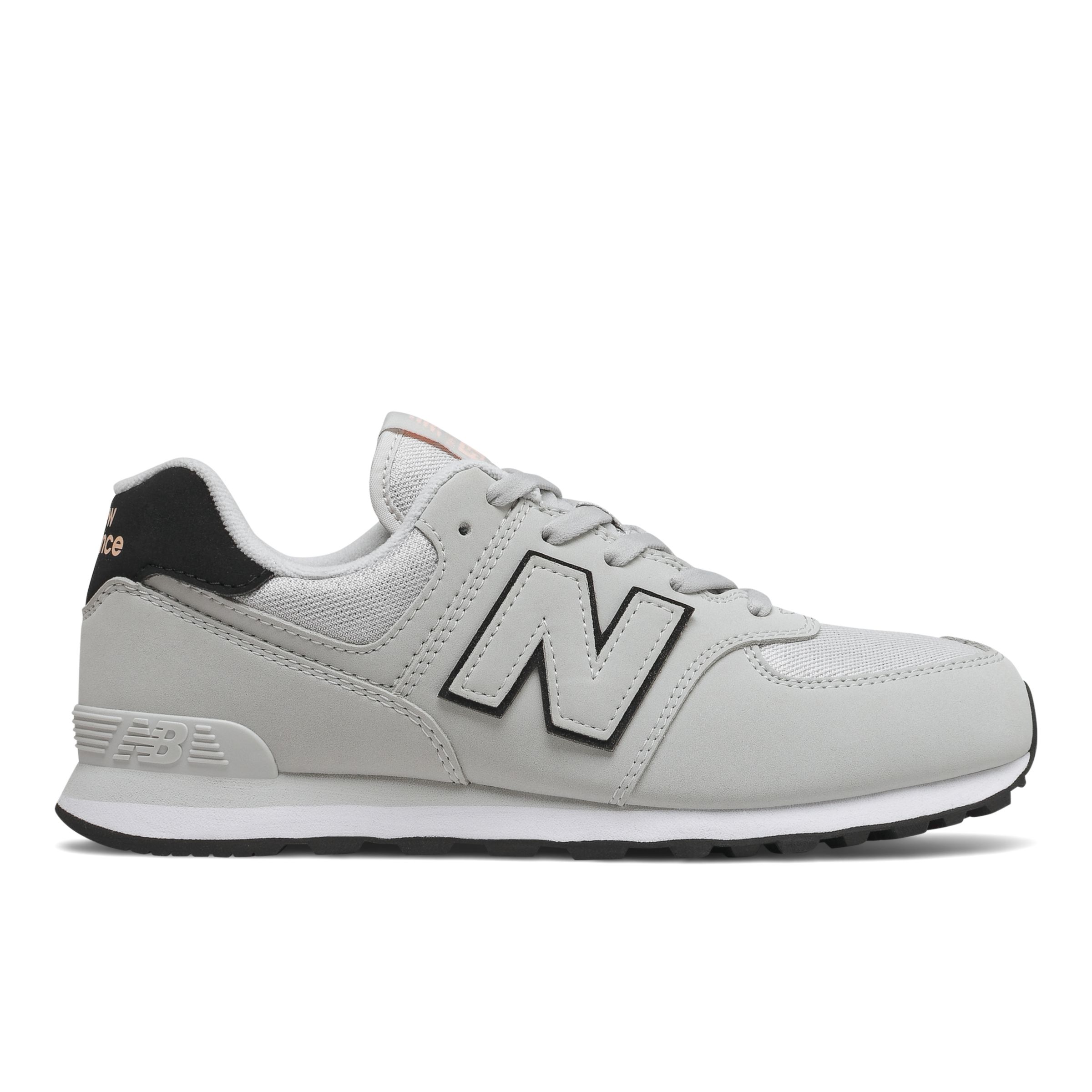 girls new balance shoes