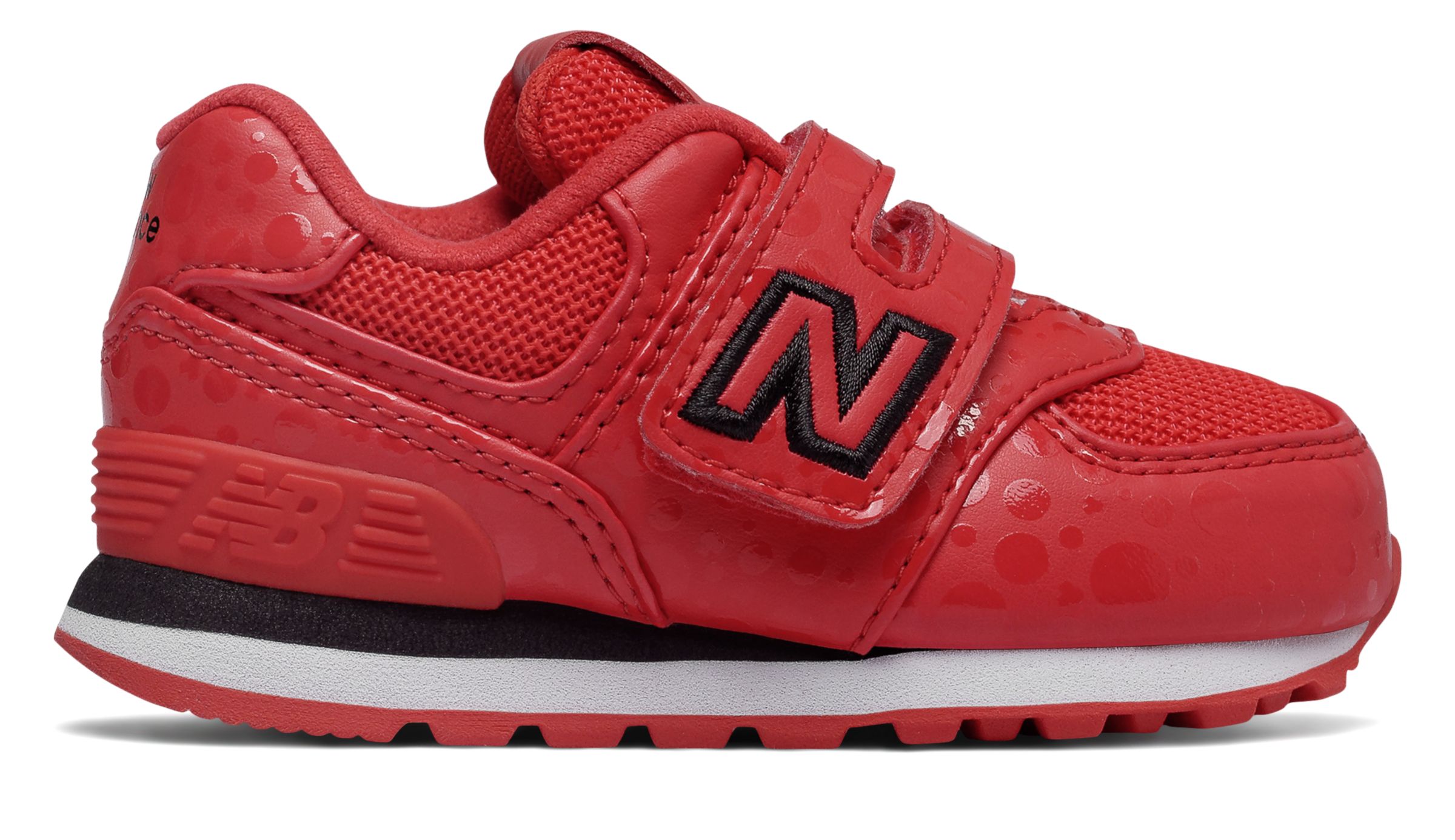 new balance outlet disney