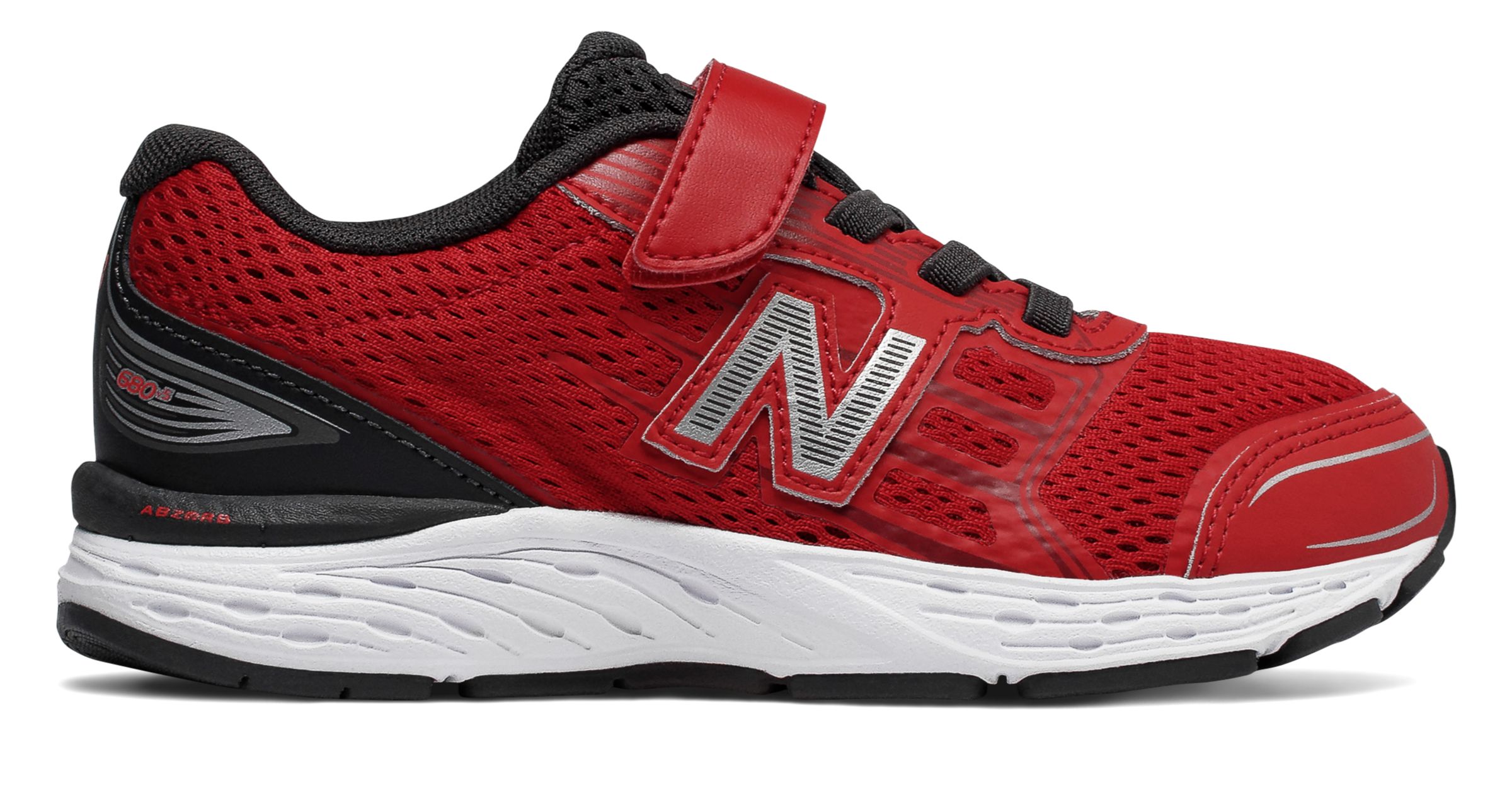 new balance hook and loop 680v5