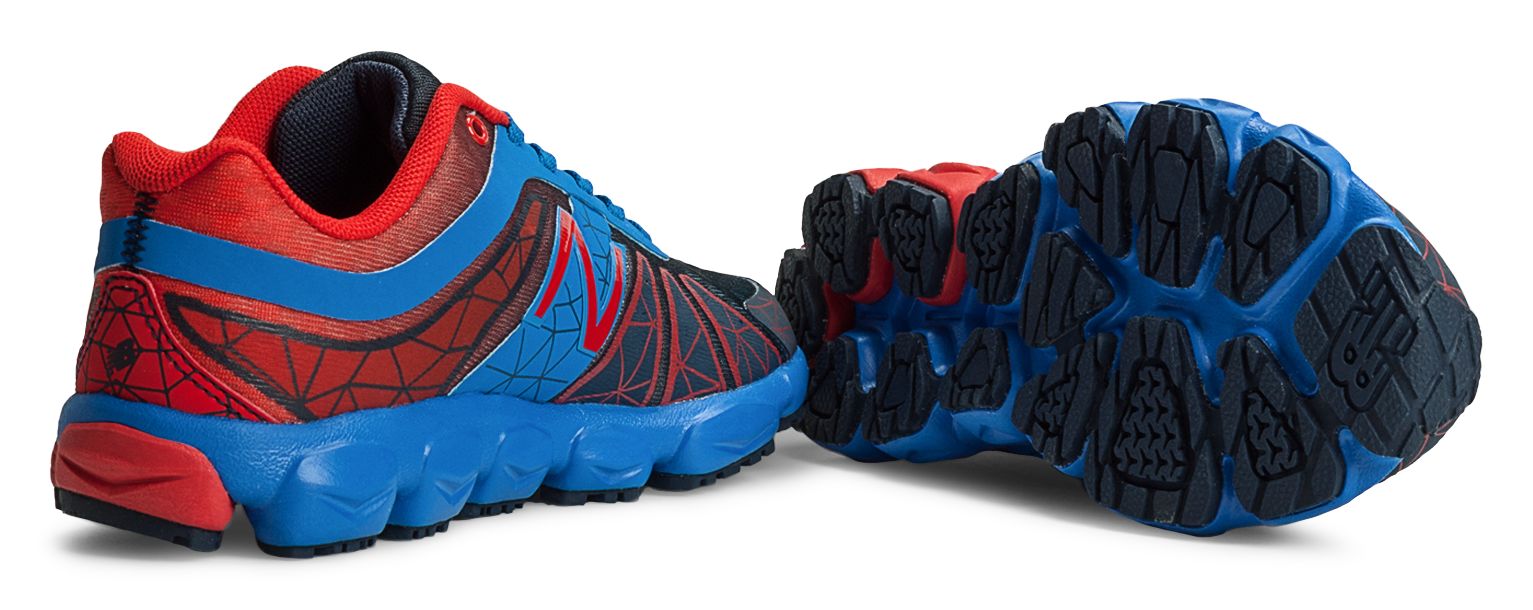 new balance blau