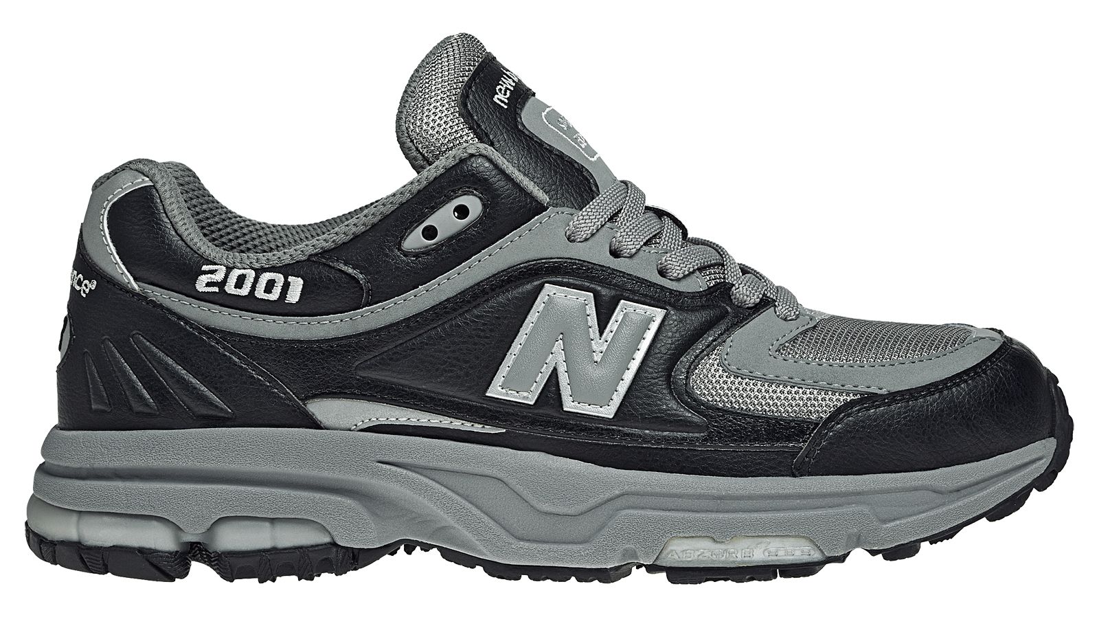 Off on M2001BLK at Joe's New Balance Outlet