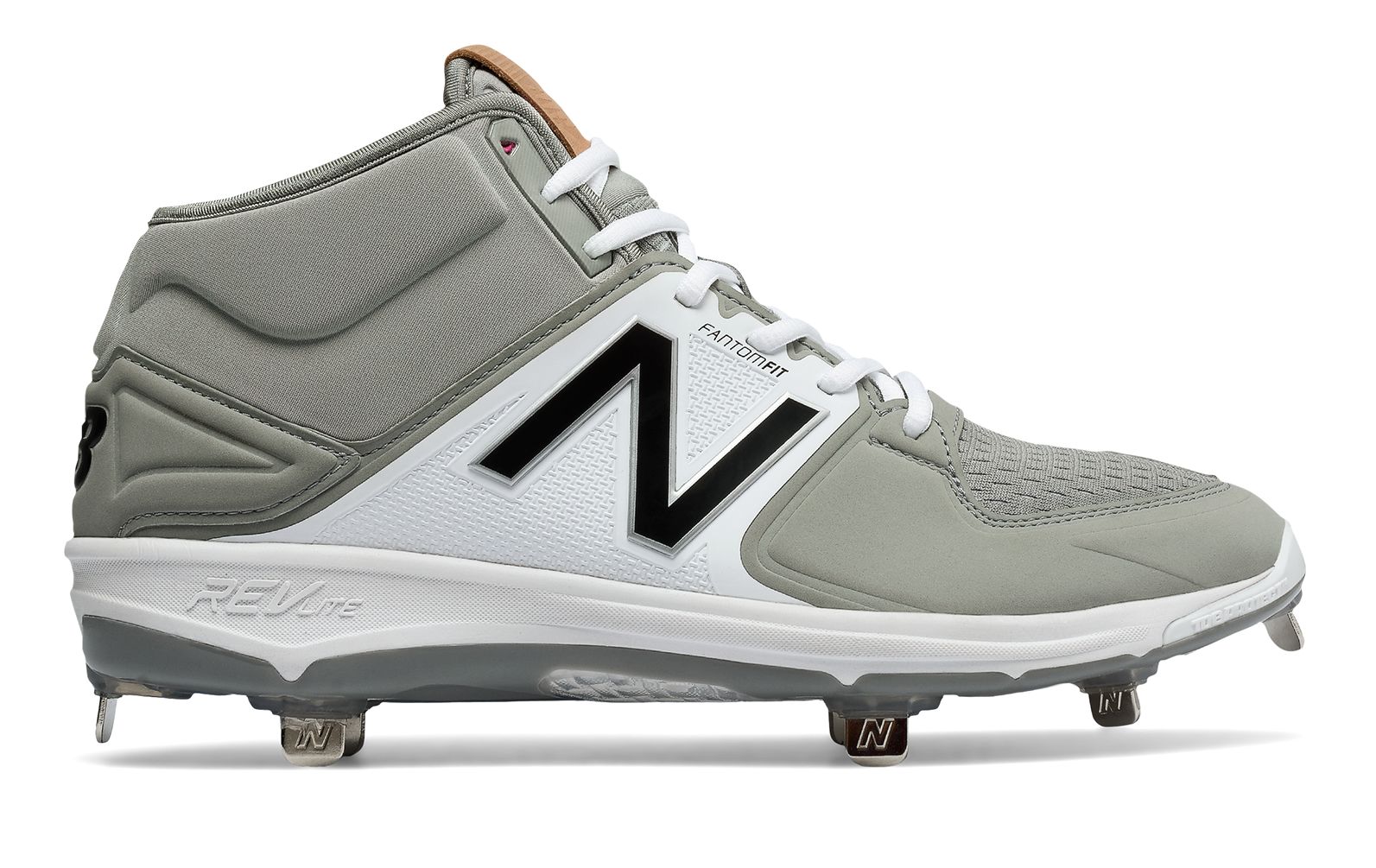 new balance men's m3000v3 mid metal cleats