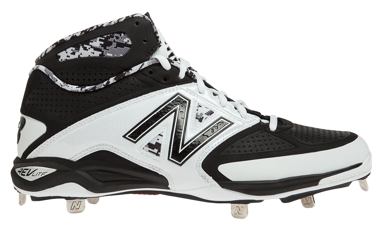 new balance mid cut baseball cleats