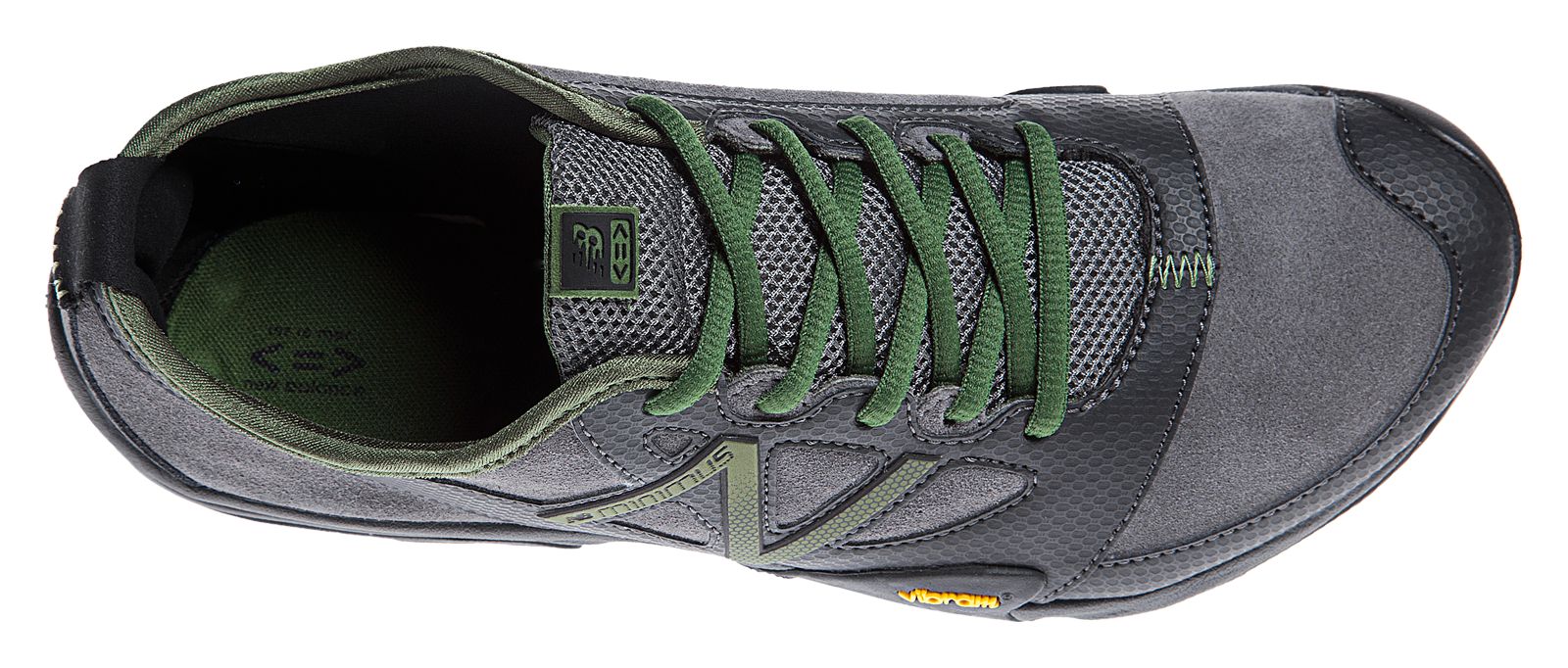 new balance football trainers