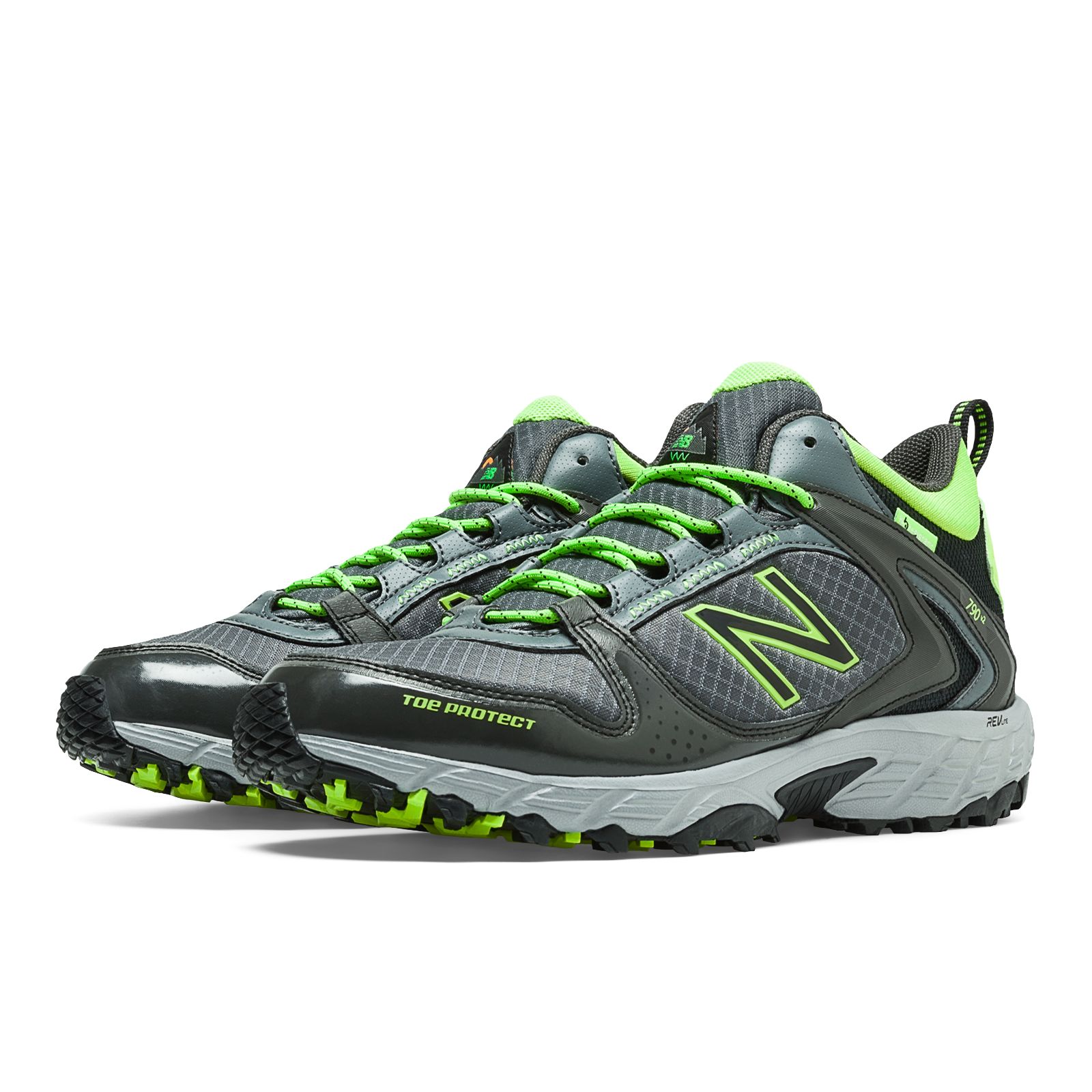 new balance mo790 light hiking boot