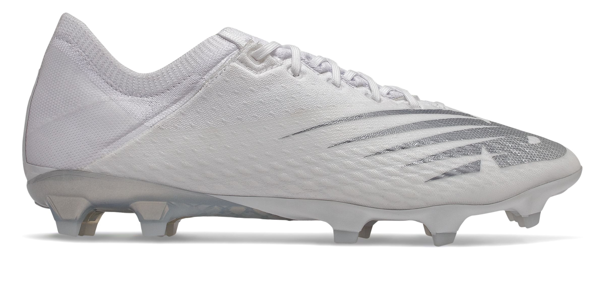 womens new balance soccer cleats