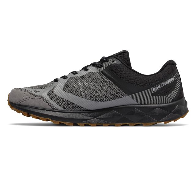 New Balance MT590-V3 on Sale - Discounts Up to 20% Off on MT590RT3 ...