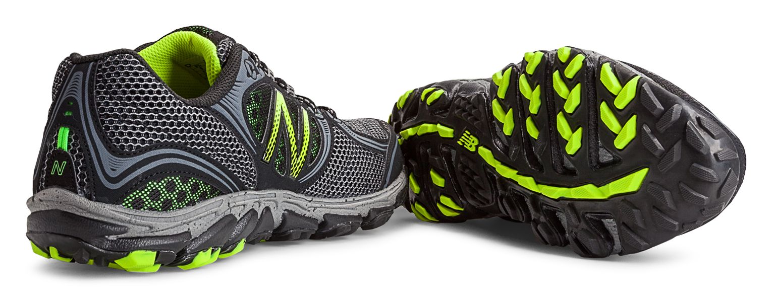 new balance mt810v3