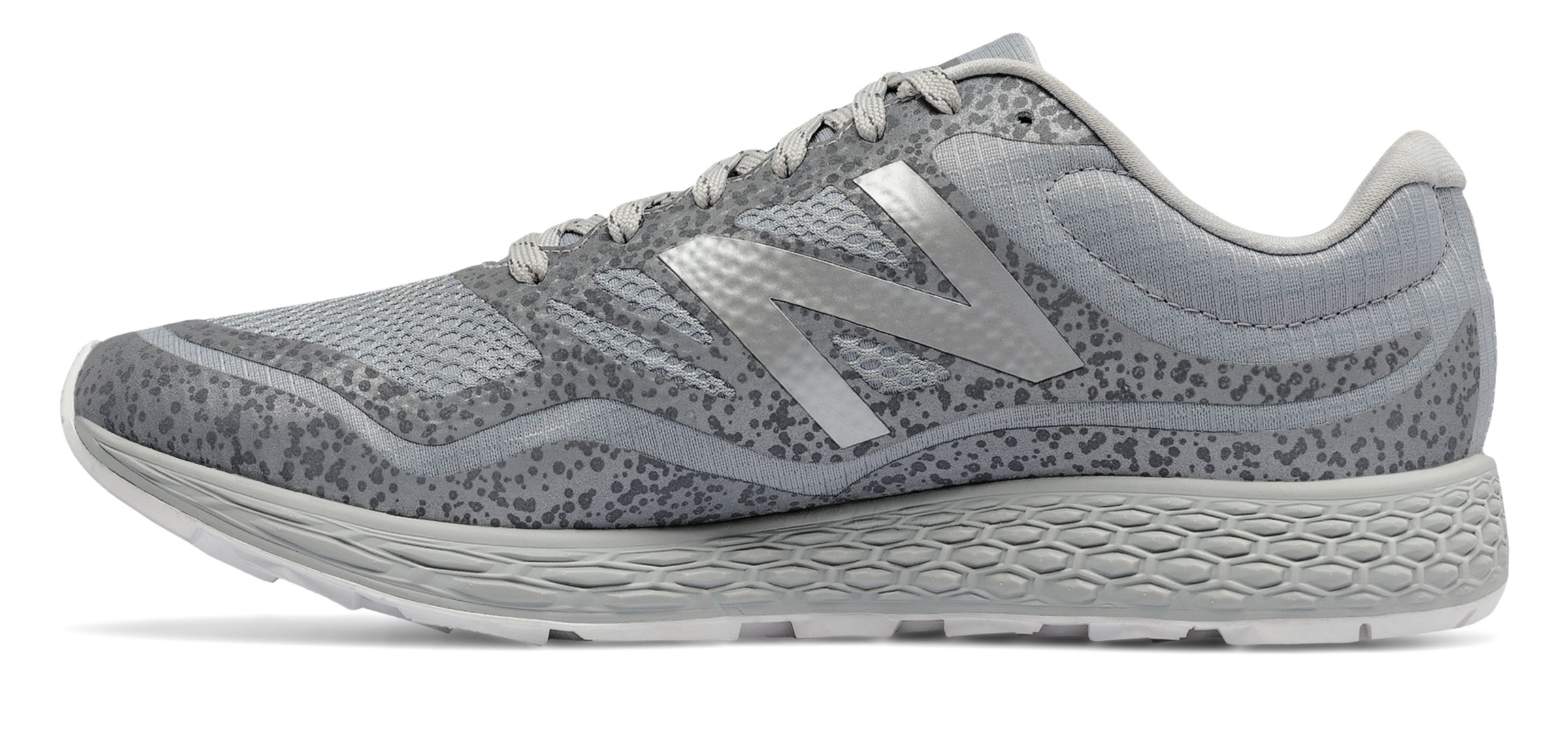new balance mtgobi