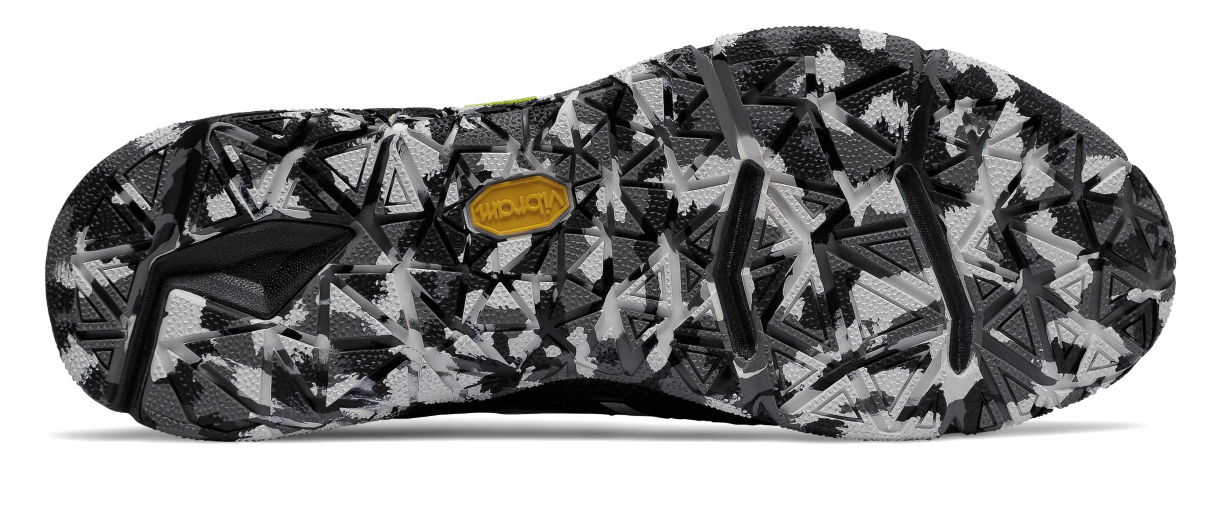 Minimus 40 Trainer, Black with Hi-Lite & Metallic Silver image number 3