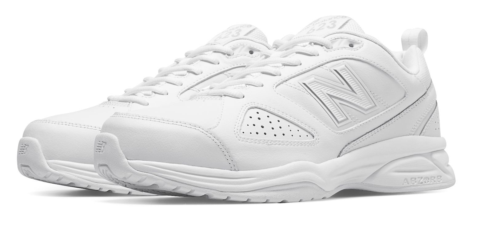 new balance 623 no pé