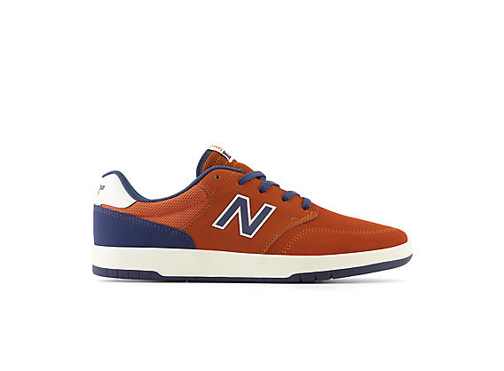 NB Numeric 425, Rust with Navy