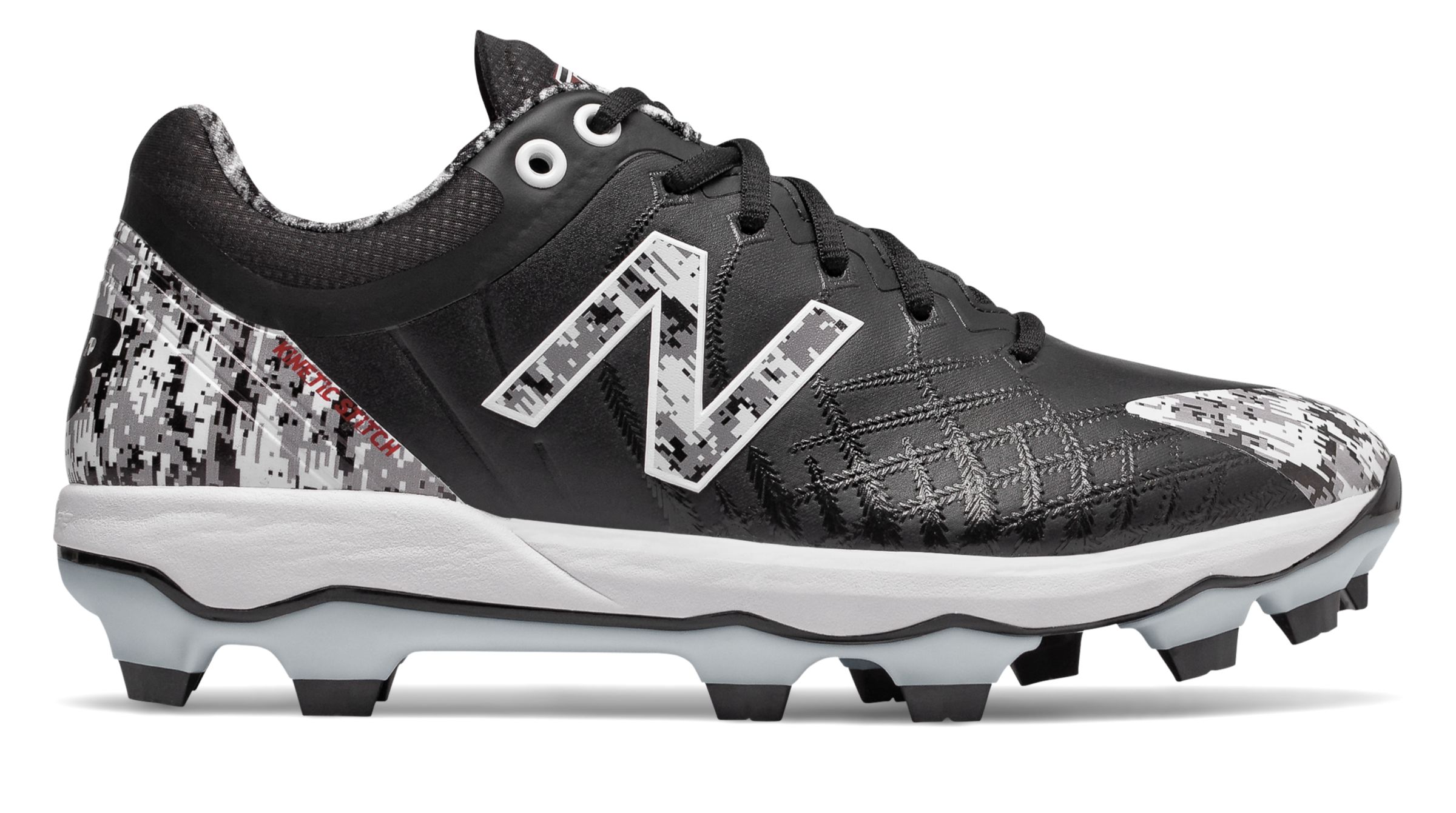 New balance best sale blackout baseball cleats