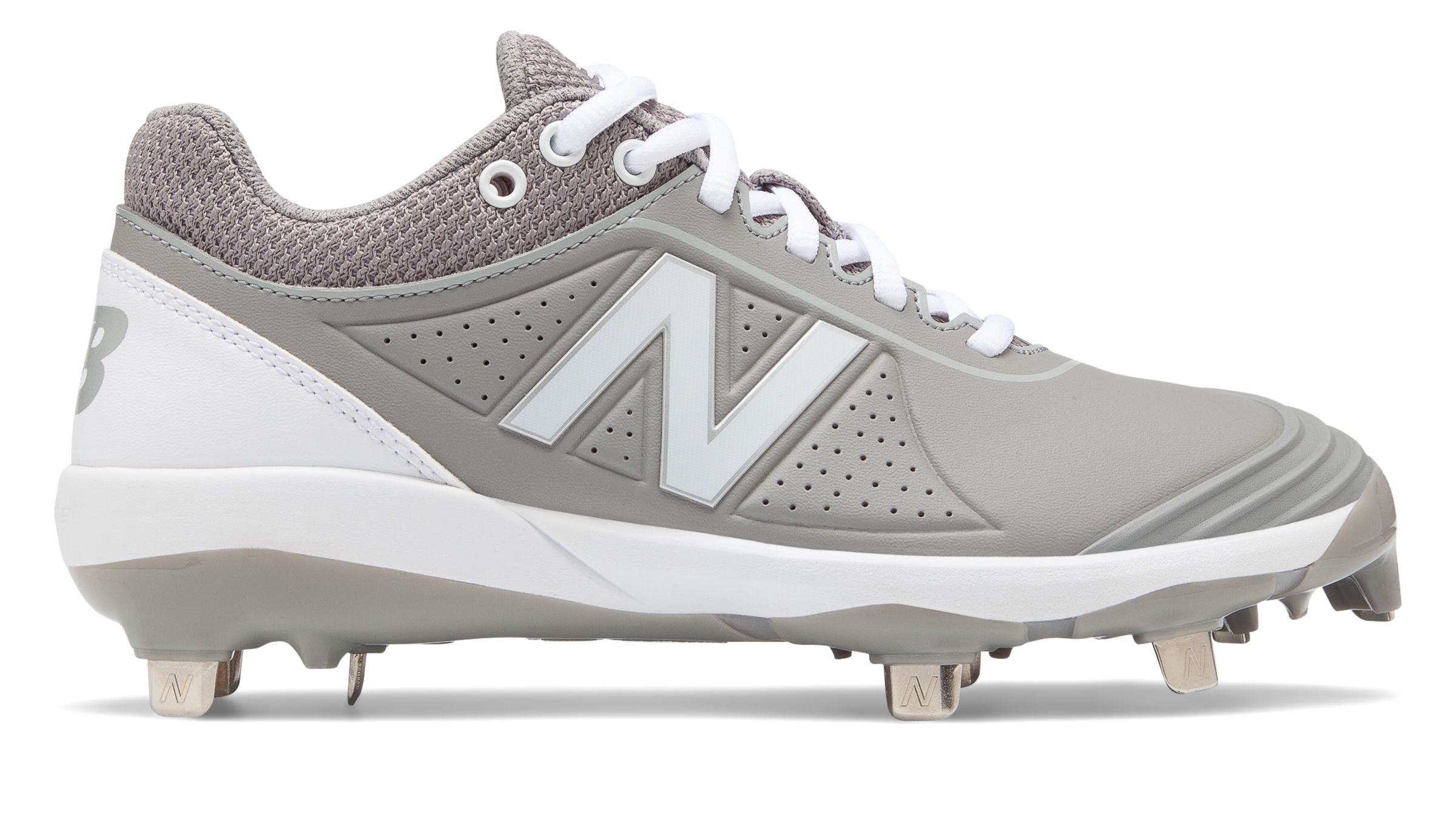 New balance low on sale cut fuse1 metal cleat