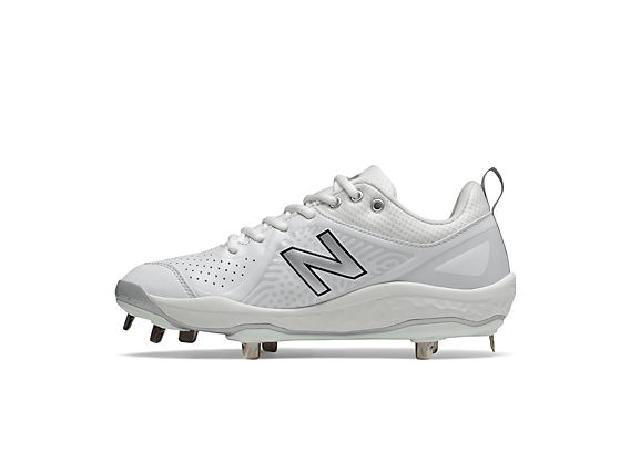 Low-Cut Velo v2 Metal Cleat , White with White