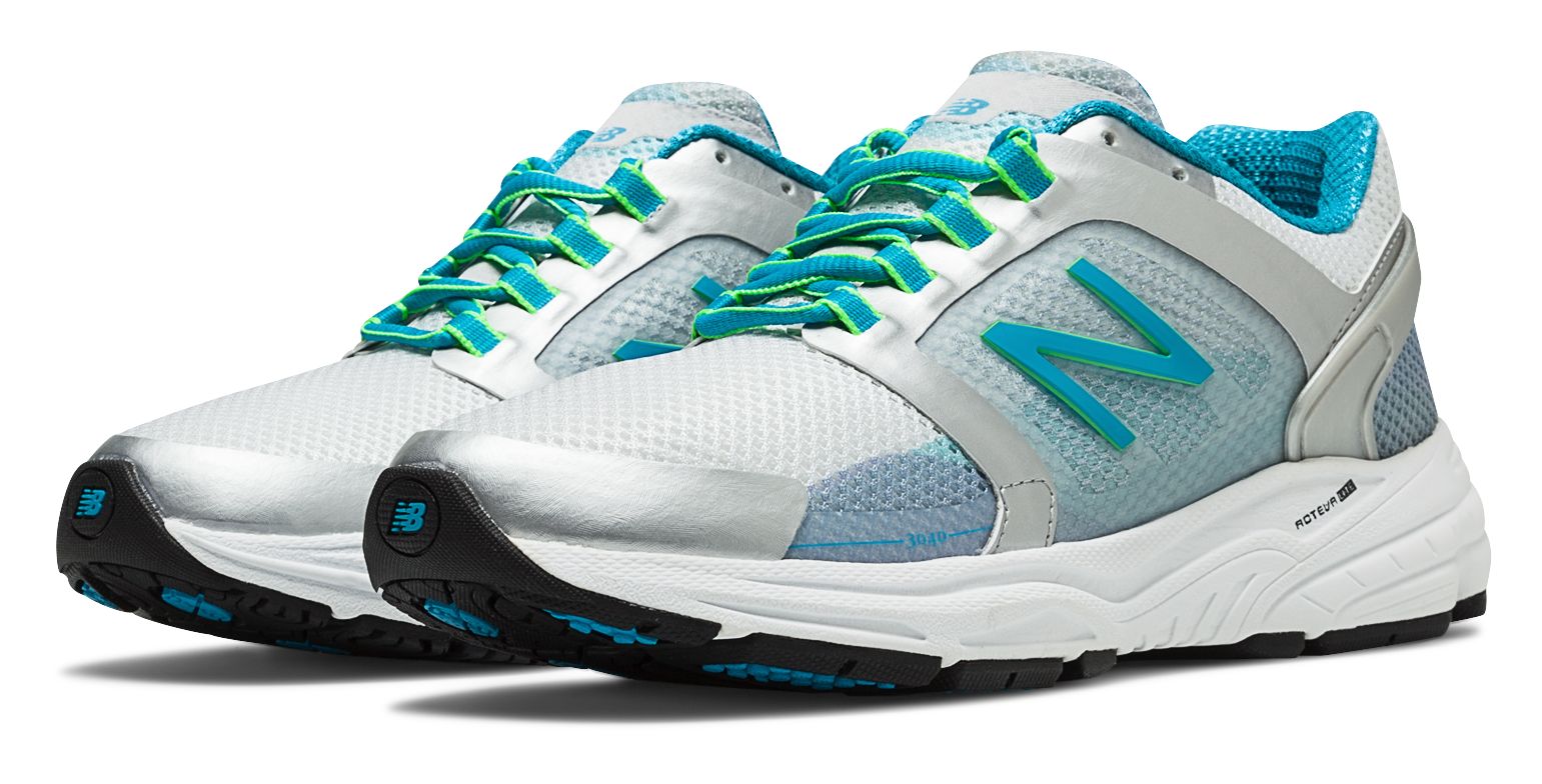 New Balance W3040-V1 on Sale 