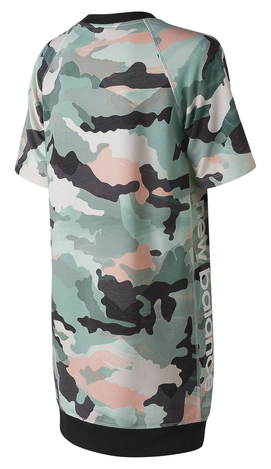 العامل new balance camo dress 