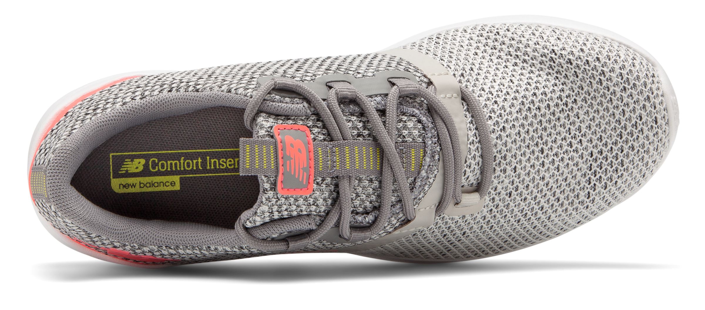 new balance women's district run