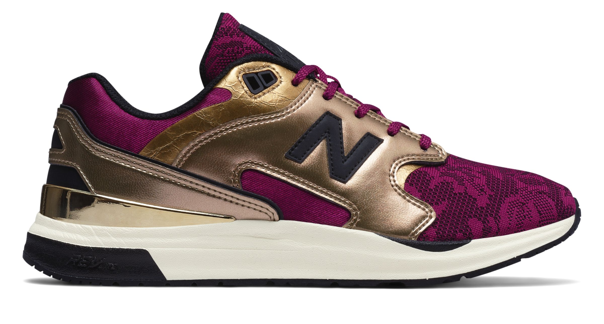new balance 1550 Pink
