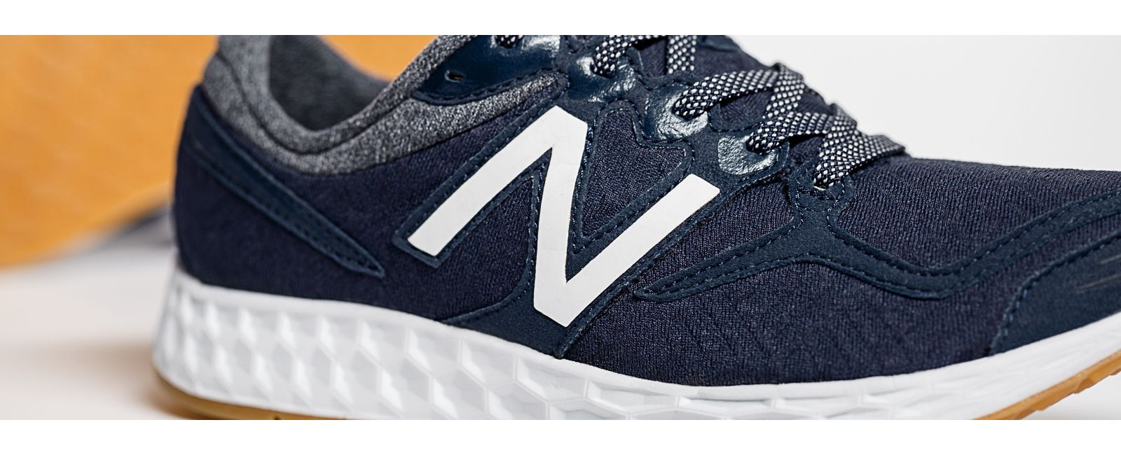 new balance fresh foam zante shadows