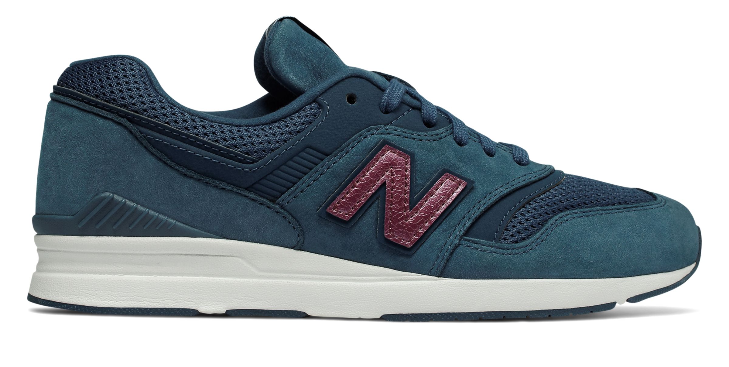 new balance wl697