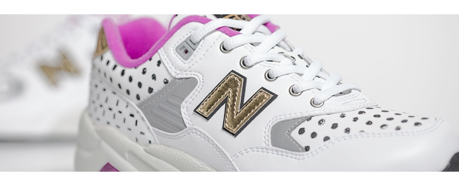 new balance 580 polka dot