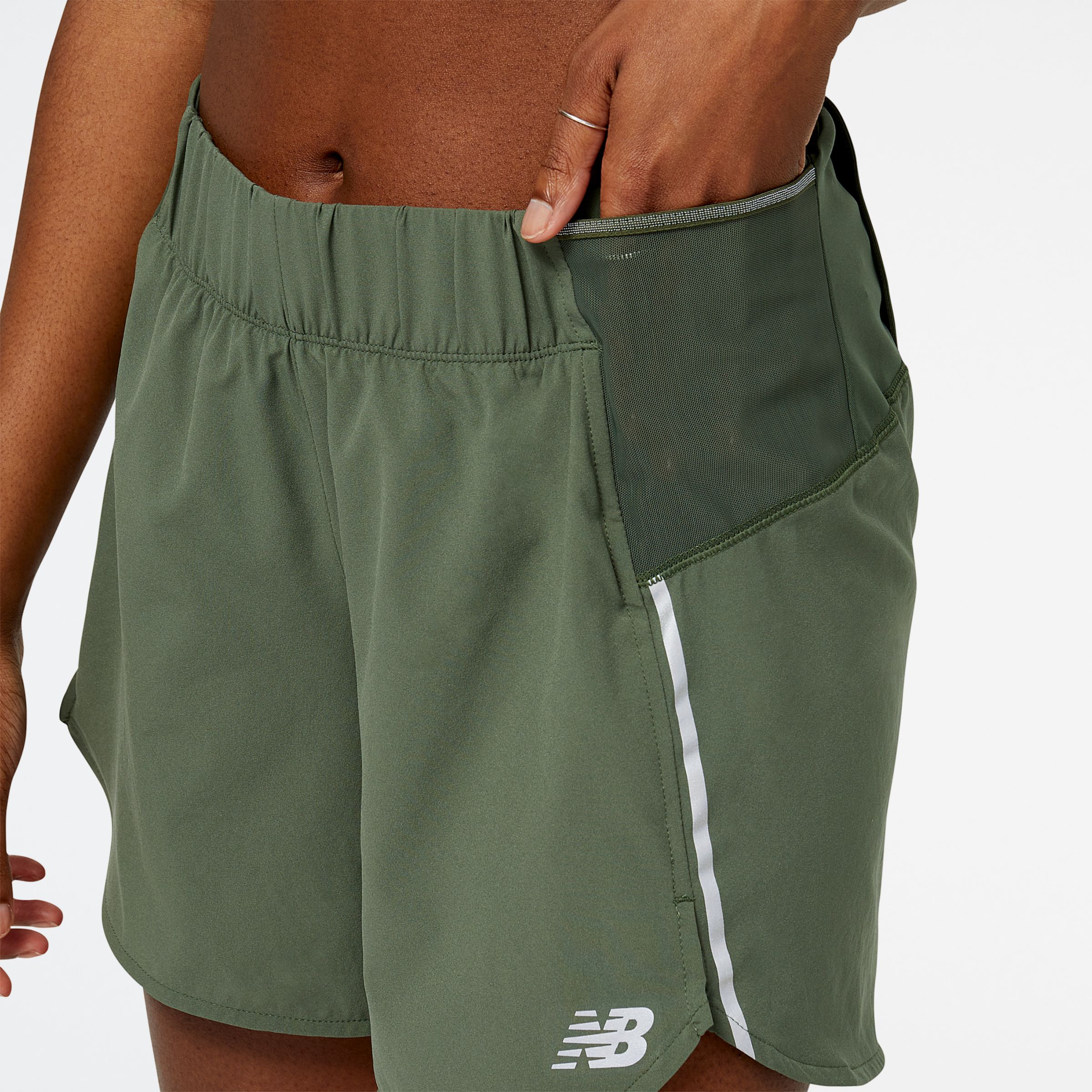 Short Running Hombre New Balance Graphic Impact Run 5 Verde