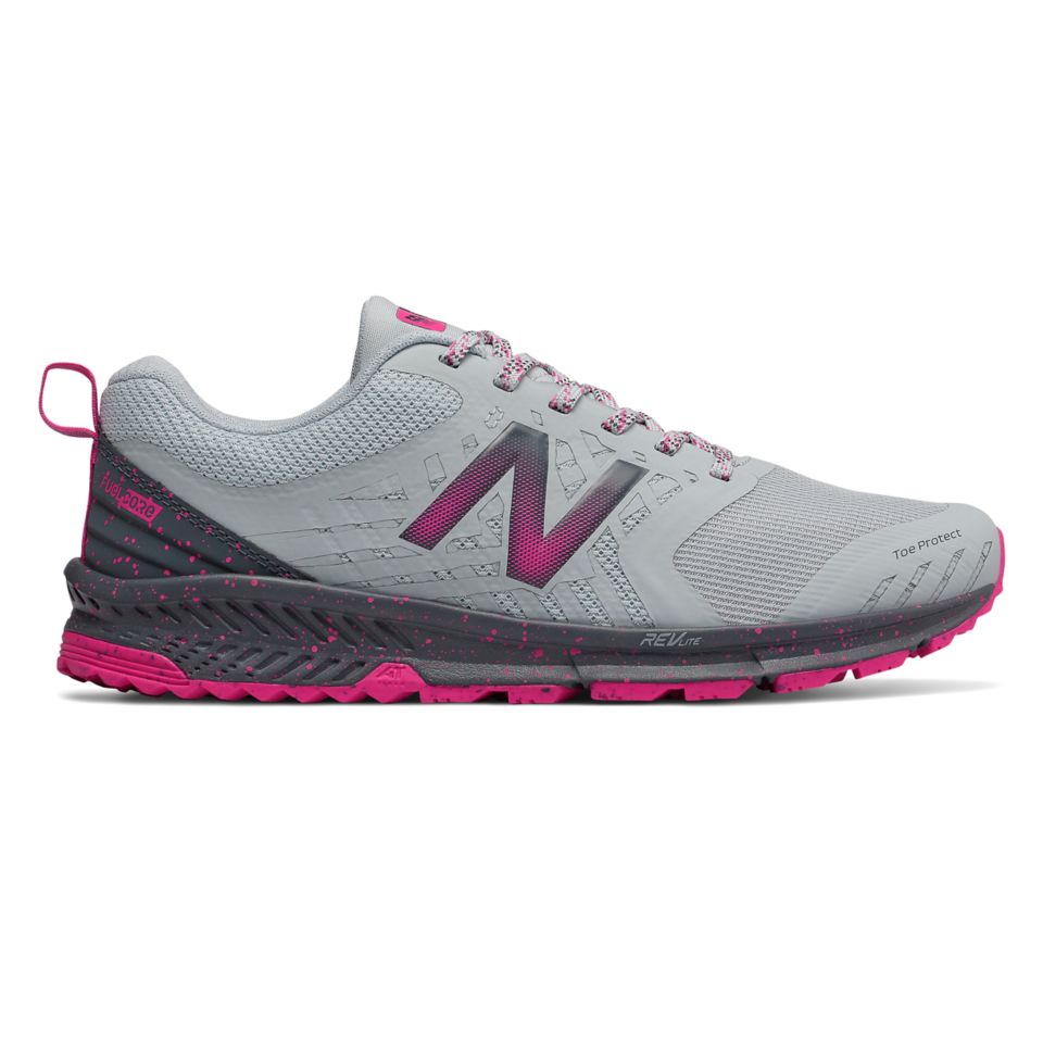 New balance FuelCore NITREL Trail 7840.0 Sneaks.kg