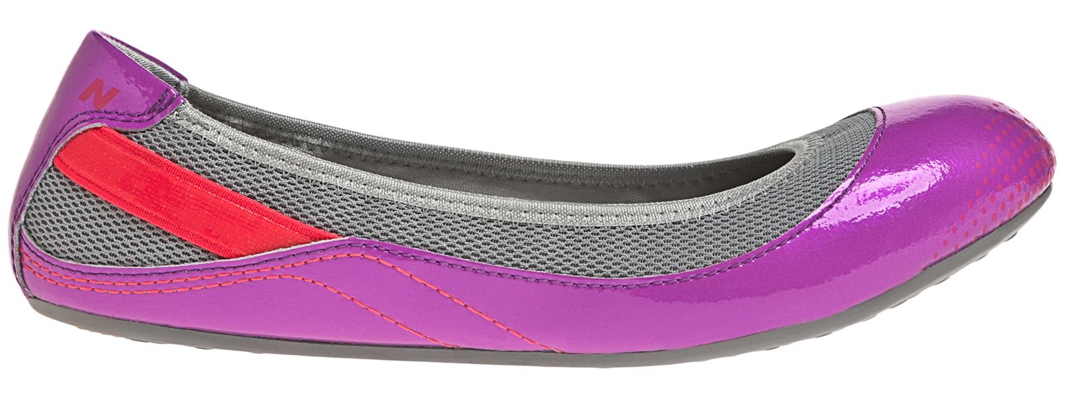 new balance flat shoes