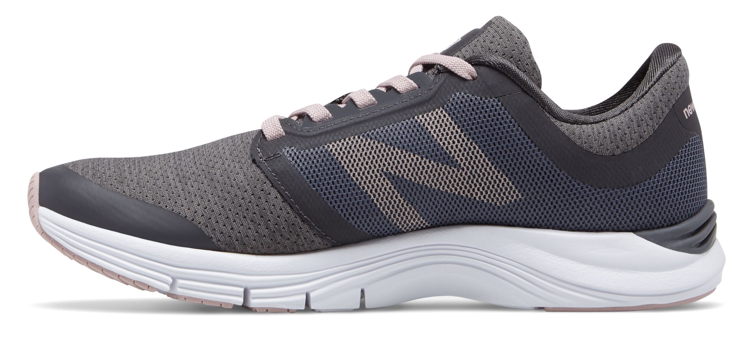 women's new balance 713 graphic trainer