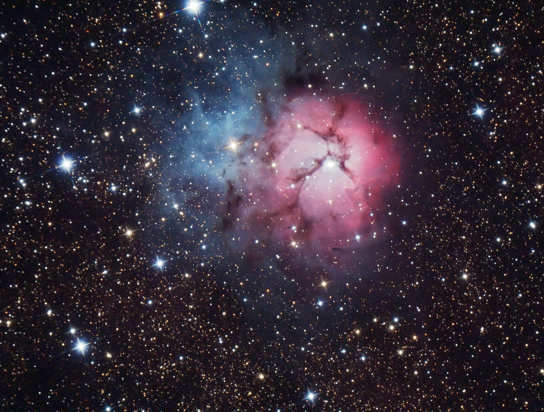 M20 - Trifid Nebula | Astronomy Pictures at Orion Telescopes