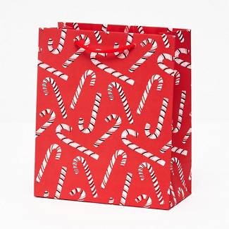 How to Make a Bag Out of Wrapping Paper Like a Pro (+ Video)