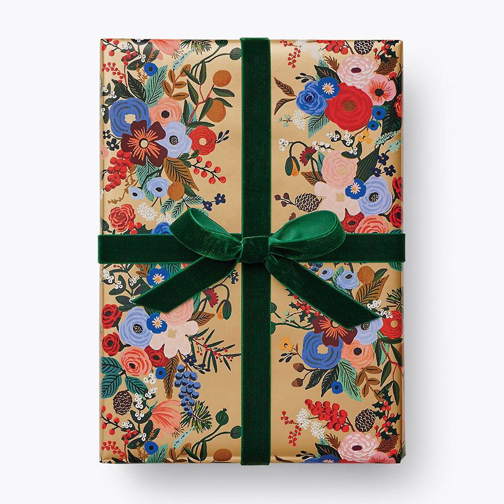 Alice in Wonderland Garden Party Premium Gift Wrap Wrapping Paper