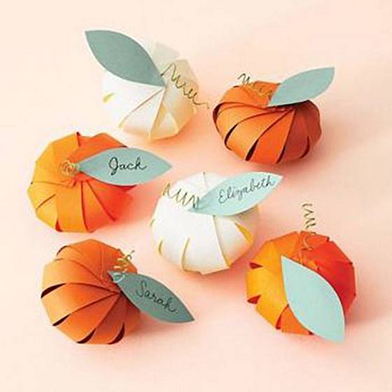 Fall pumpkins paper craft kit.